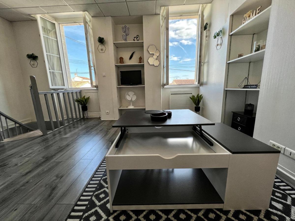 Le Myvi - Wifi - Hyper Centre Cognac Apartman Kültér fotó