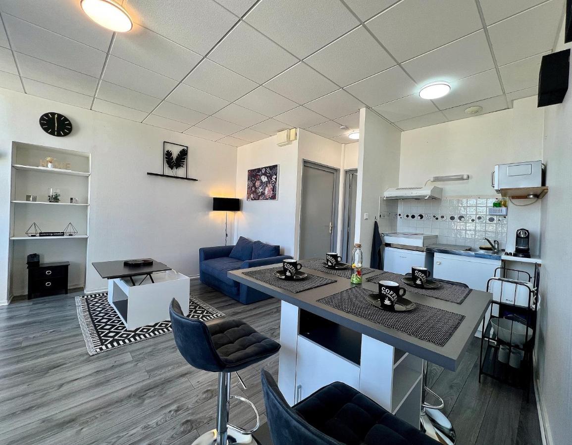 Le Myvi - Wifi - Hyper Centre Cognac Apartman Kültér fotó